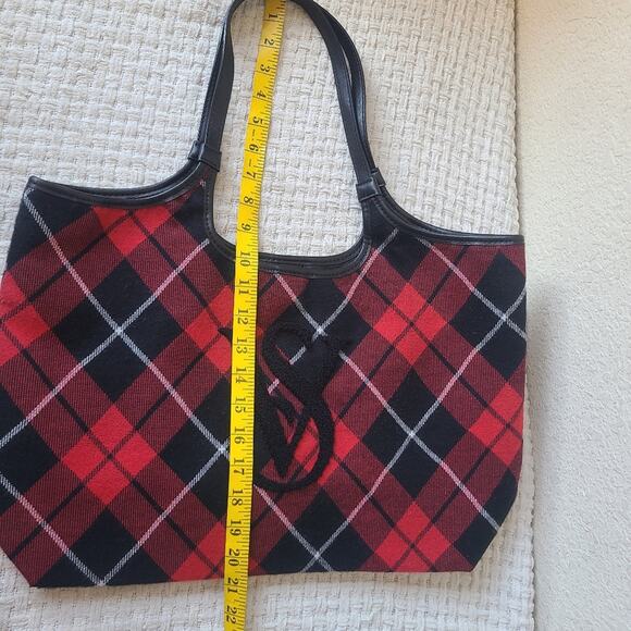 Victoria's Secret Stylish Red and Black Plaid Tote Bag - Picture 4 of 5